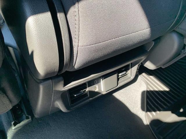 2023 Chevrolet Silverado 1500 Crew Cab Short Box 4-Wheel Drive LT 2FL