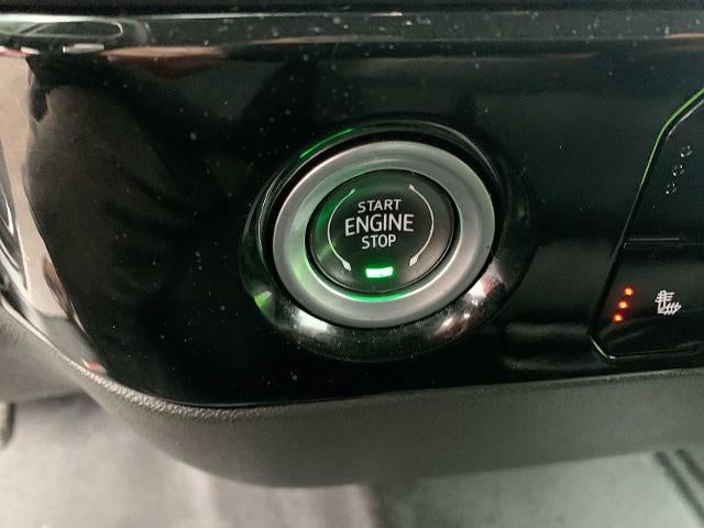 2022 Chevrolet Silverado 1500 Crew Cab Short Box 4-Wheel Drive LT 2FL