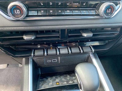 2023 Chevrolet Colorado Crew Cab Short Box 4-Wheel Drive LT