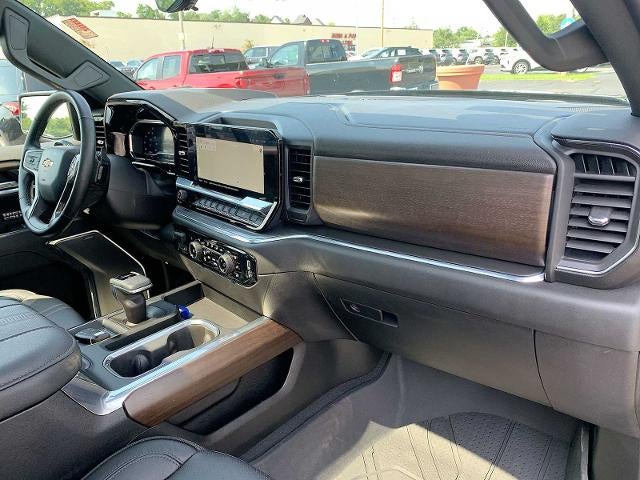 2024 Chevrolet Silverado 1500 Crew Cab Short Box 4-Wheel Drive High Country