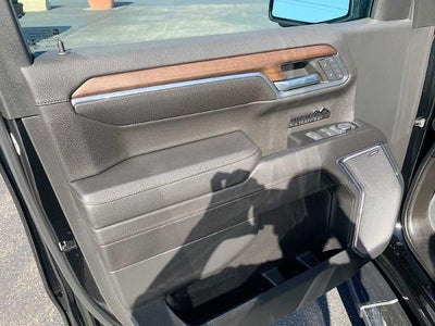 2023 Chevrolet Silverado 1500 Crew Cab Short Box 4-Wheel Drive High Country