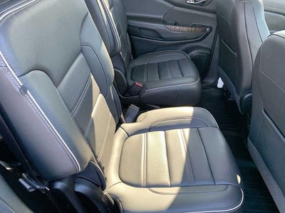 2023 GMC Acadia AWD Denali