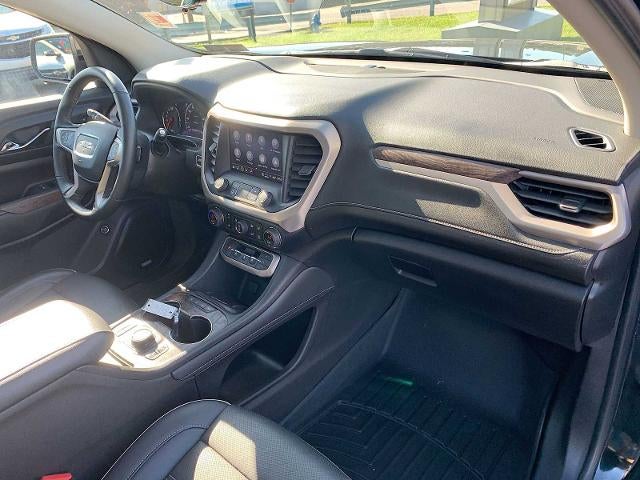 2023 GMC Acadia AWD Denali