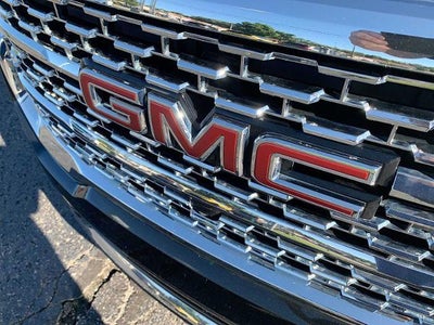 2023 GMC Acadia AWD Denali