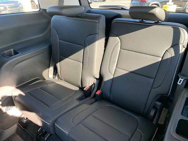 2023 GMC Acadia AWD Denali