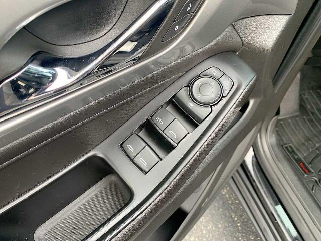2023 Chevrolet Traverse 1LT - Photo 22