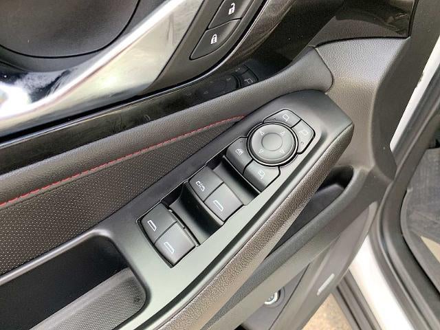 2023 Chevrolet Traverse RS - Photo 23