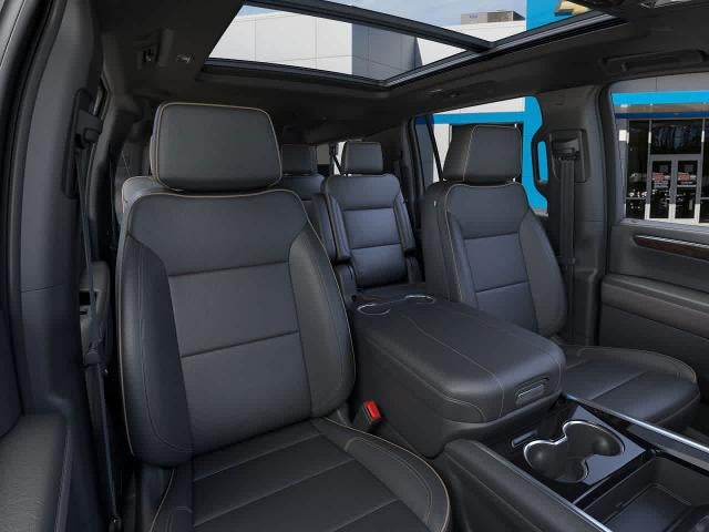 2026 Chevrolet Suburban 4WD Premier