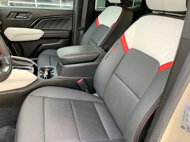 2024 GMC Canyon Crew Cab Short Box 4-Wheel Drive AT4X