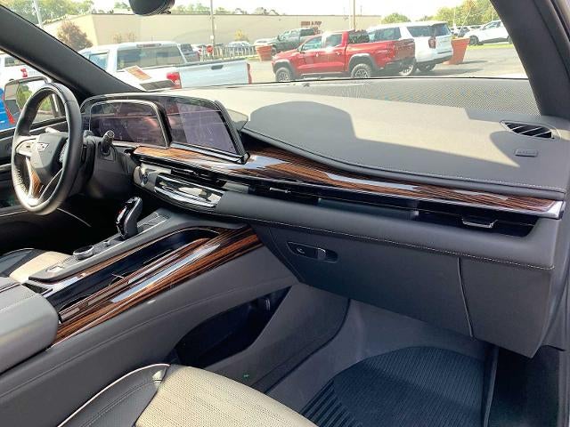 2024 Cadillac Escalade 4WD Premium Luxury