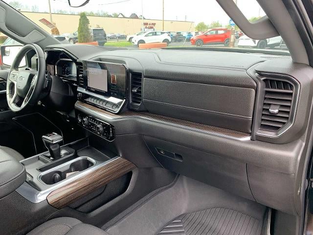 2023 Chevrolet Silverado 1500 Crew Cab Short Box 4-Wheel Drive RST