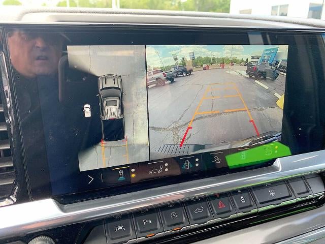 2023 Chevrolet Silverado 1500 Crew Cab Short Box 4-Wheel Drive High Country