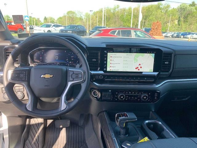 2025 Chevrolet Silverado 1500 Crew Cab Short Box 4-Wheel Drive LTZ