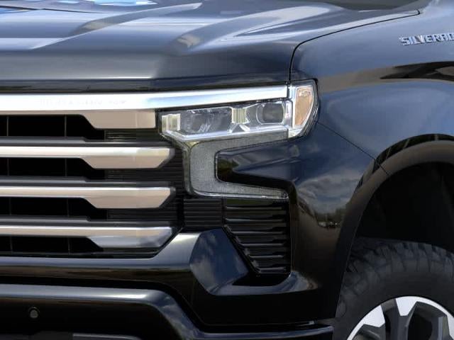 2026 Chevrolet Silverado 1500 Crew Cab Short Box 4-Wheel Drive High Country