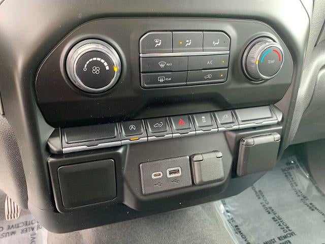 2021 Chevrolet Silverado 1500 Crew Cab Short Box 4-Wheel Drive Custom