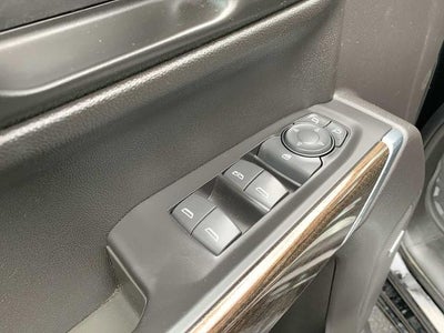 2021 Chevrolet Silverado 1500 Crew Cab Short Box 4-Wheel Drive LT Trail Boss Midnight Edition