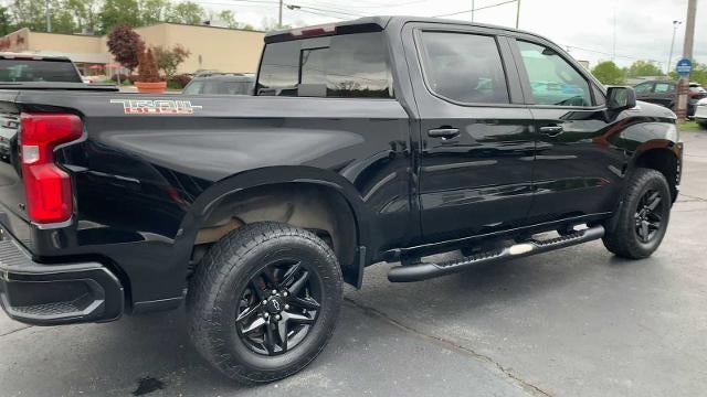 2021 Chevrolet Silverado 1500 Crew Cab Short Box 4-Wheel Drive LT Trail Boss Midnight Edition