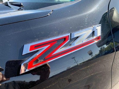 2023 Chevrolet Silverado 1500 Crew Cab Short Box 4-Wheel Drive LT Trail Boss