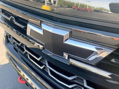 2023 Chevrolet Silverado 1500 Crew Cab Short Box 4-Wheel Drive LT Trail Boss
