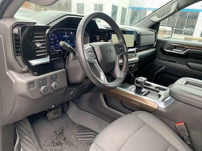 2022 Chevrolet Silverado 1500 Crew Cab Short Box 4-Wheel Drive LT Trail Boss