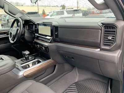 2022 Chevrolet Silverado 1500 Crew Cab Short Box 4-Wheel Drive LT Trail Boss