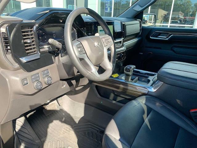2025 Chevrolet Silverado 1500 Crew Cab Short Box 4-Wheel Drive LT Trail Boss