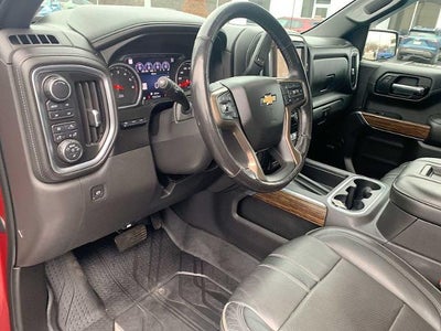 2019 Chevrolet Silverado 1500 Crew Cab Short Box 4-Wheel Drive High Country