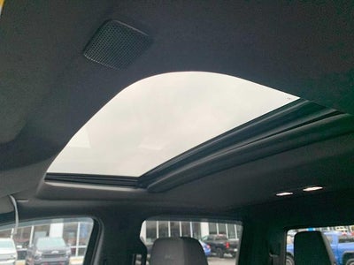 2019 Chevrolet Silverado 1500 Crew Cab Short Box 4-Wheel Drive High Country