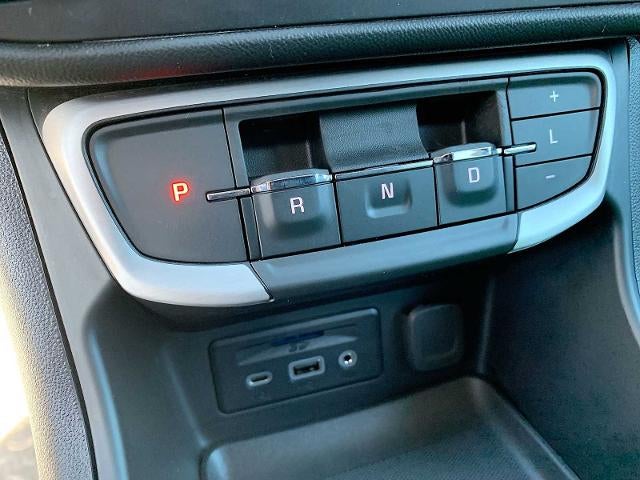 2023 GMC Terrain SLT - Photo 15