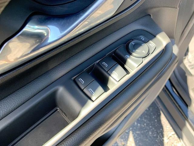 2023 GMC Terrain SLT - Photo 22