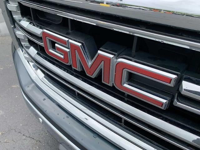 2018 GMC Sierra 1500 Crew Cab Short Box 2-Wheel Drive SLT SLT Premium Plus Package