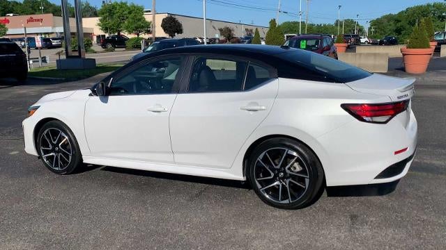 2024 Nissan Sentra SR CVT