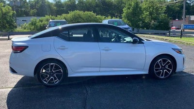 2024 Nissan Sentra SR CVT