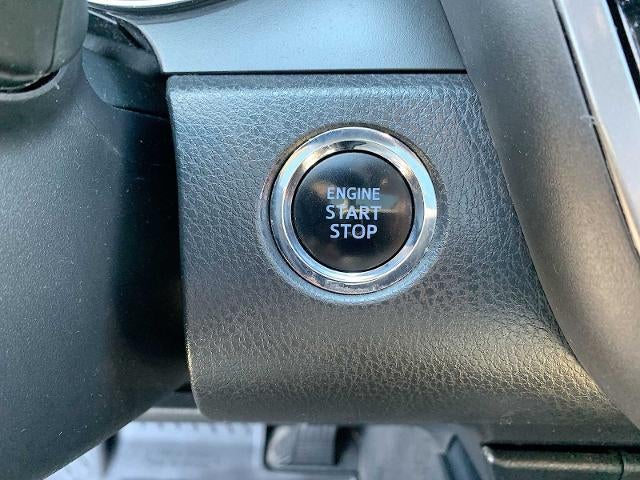 2019 Toyota Camry LE Auto (SE)