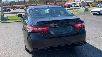 2019 Toyota Camry LE Auto (SE)