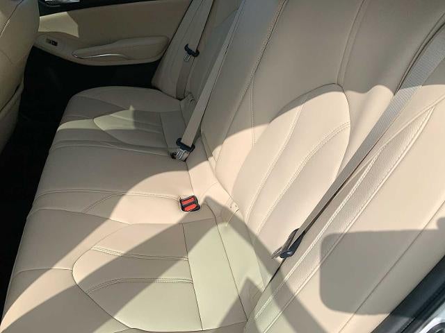 2021 Toyota Avalon XLE AWD (SE)