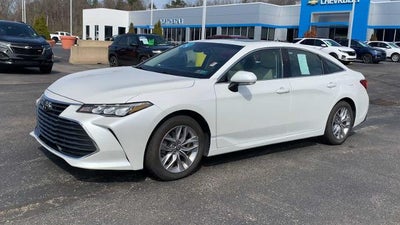 2021 Toyota Avalon XLE AWD (SE)