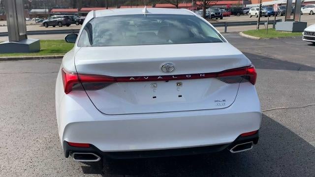 2021 Toyota Avalon XLE AWD (SE)