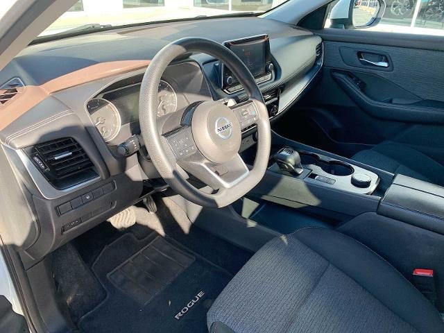 2021 Nissan Rogue SV - Photo 10