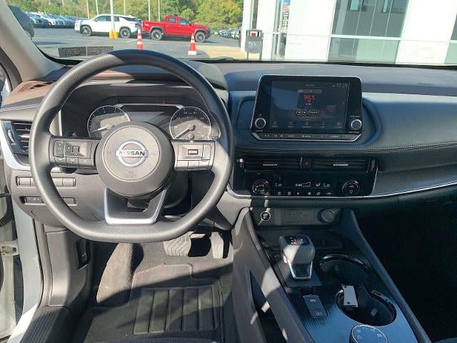 2021 Nissan Rogue SV - Photo 19
