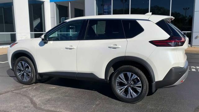 2021 Nissan Rogue SV - Photo 6
