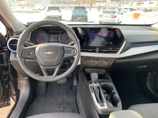 2024 Chevrolet Trax FWD 4dr LS