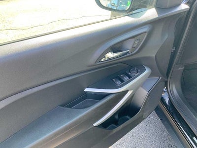 2024 Chevrolet Trax FWD 4dr LS