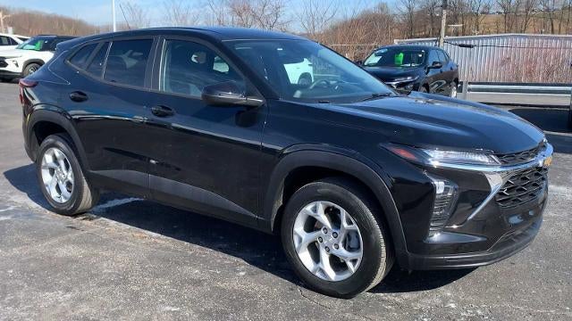 2024 Chevrolet Trax FWD 4dr LS