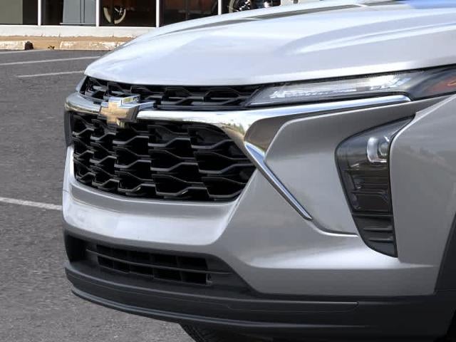 2026 Chevrolet Trax LS - Photo 13