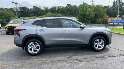 2025 Chevrolet Trax FWD 4dr LS
