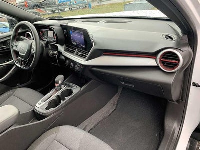 2024 Chevrolet Trax FWD 4dr 1RS