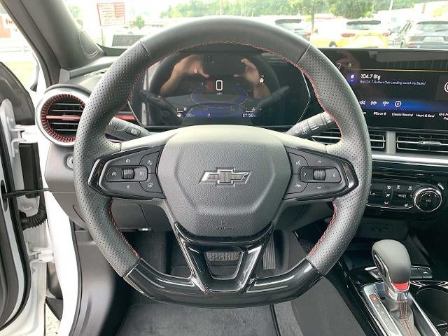 2024 Chevrolet Trax RS - Photo 11