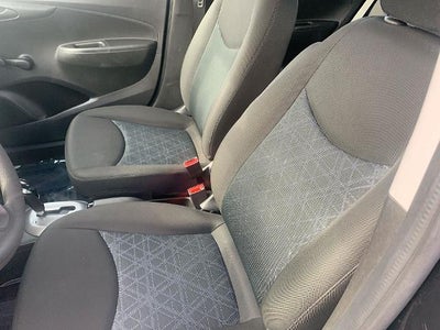 2022 Chevrolet Spark 4dr HB CVT LS
