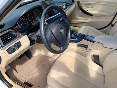 2014 BMW 320i Sedan
